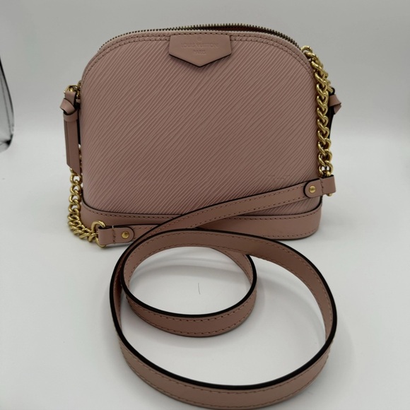 Authentic LOUIS VIUTTON EPI ALMA BB - Picture 5 of 11